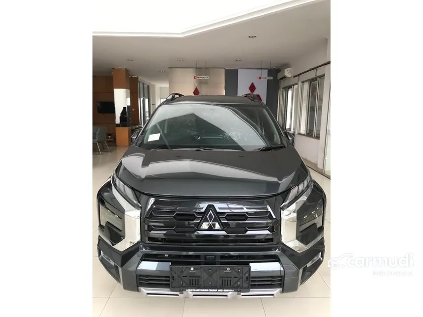 2024 Mitsubishi Xpander CROSS Premium Package Wagon