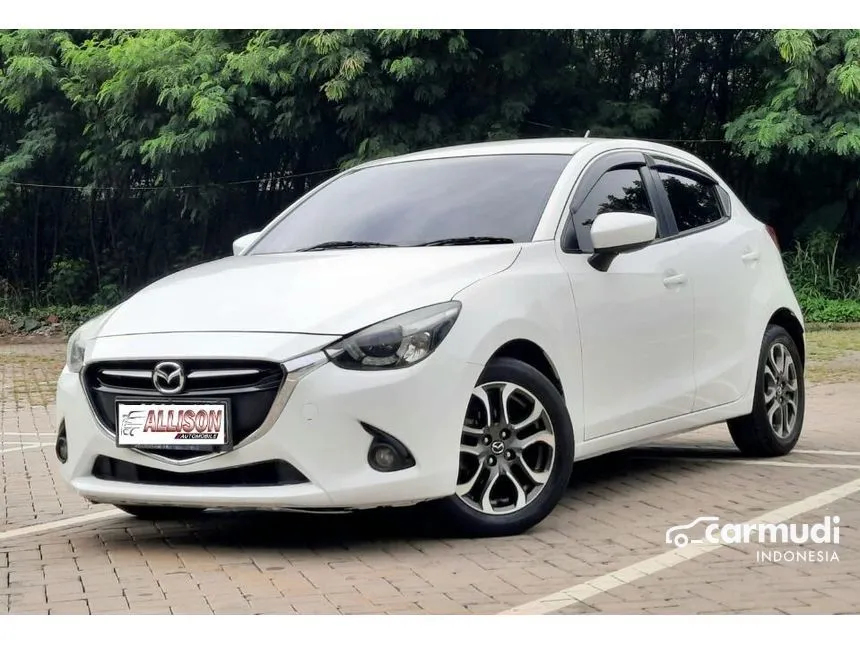 2016 Mazda 2 R Hatchback