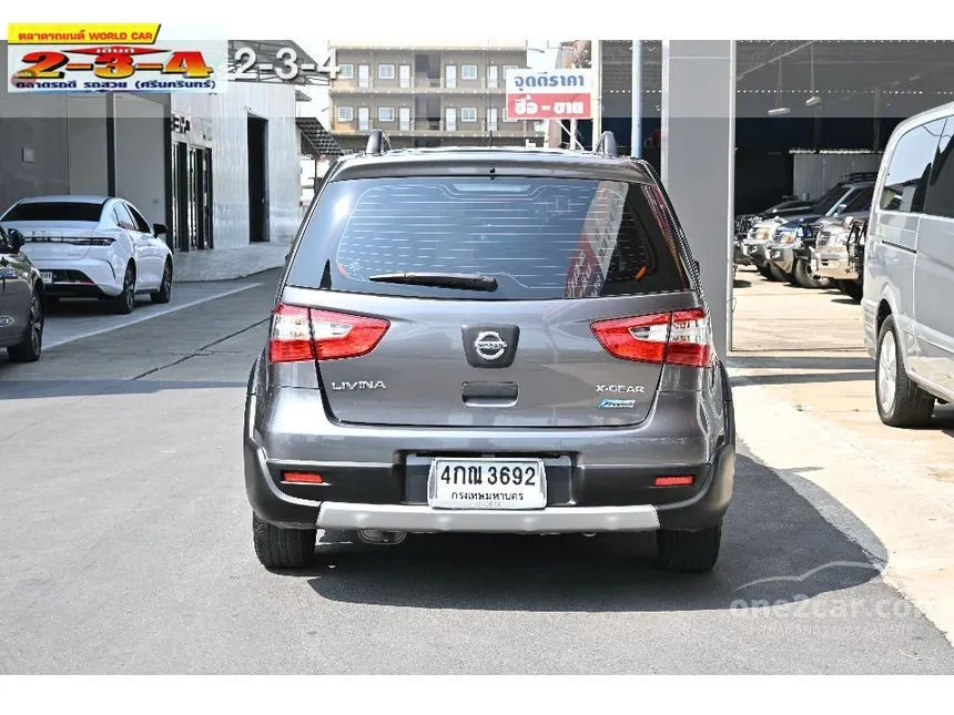 2015 Nissan LIVINA E SUV