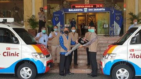 Daihatsu Serahkan 2 Unit Mobil Klinik ke Pemerintah DKI Jakarta