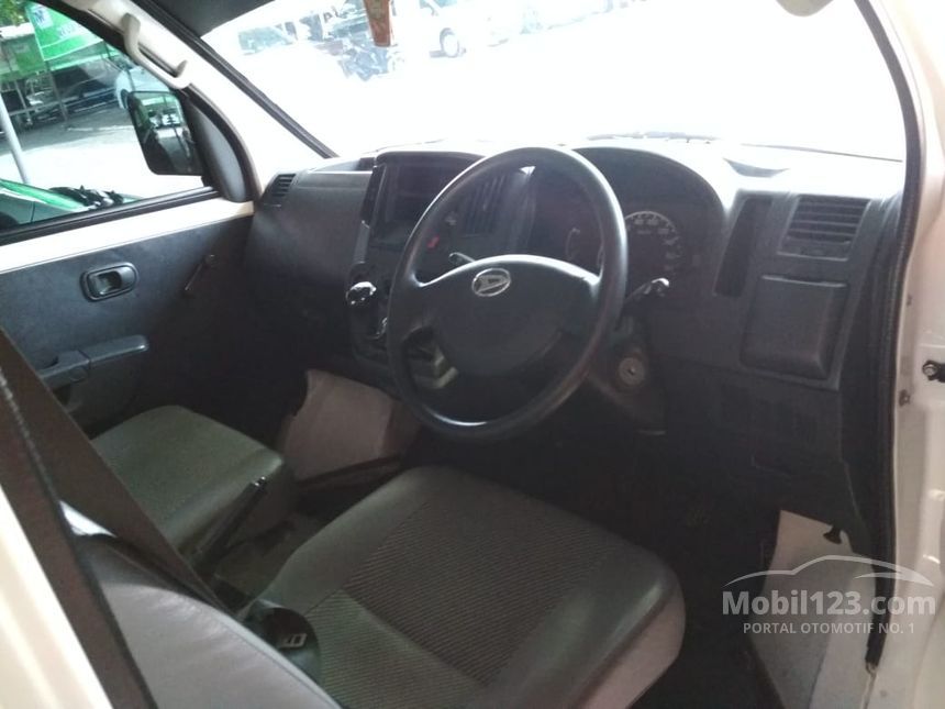 Jual Mobil  Daihatsu Gran  Max  2014 AC 1 3 di Jawa  Tengah  