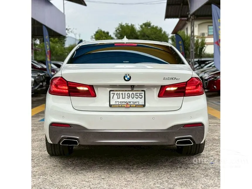 2019 BMW 530e M Sport Sedan