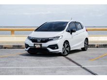 2018 Honda Jazz 1.5 (ปี 14-18) RS+ i-VTEC Hatchback