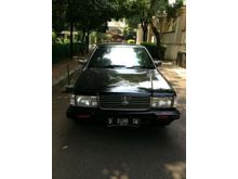 2000 Nissan Cedric 2.6 Sedan