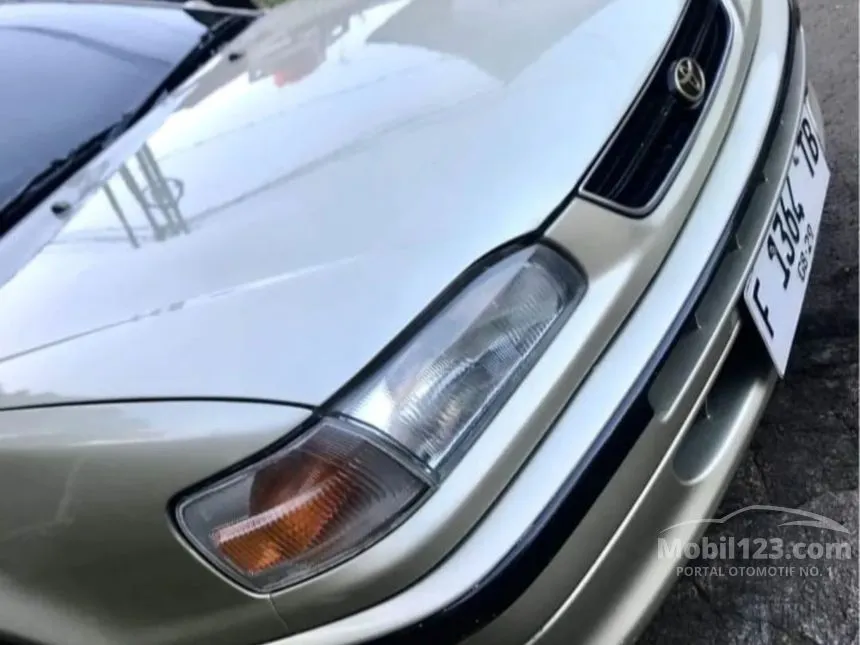 1996 Toyota Corolla SE-G Sedan