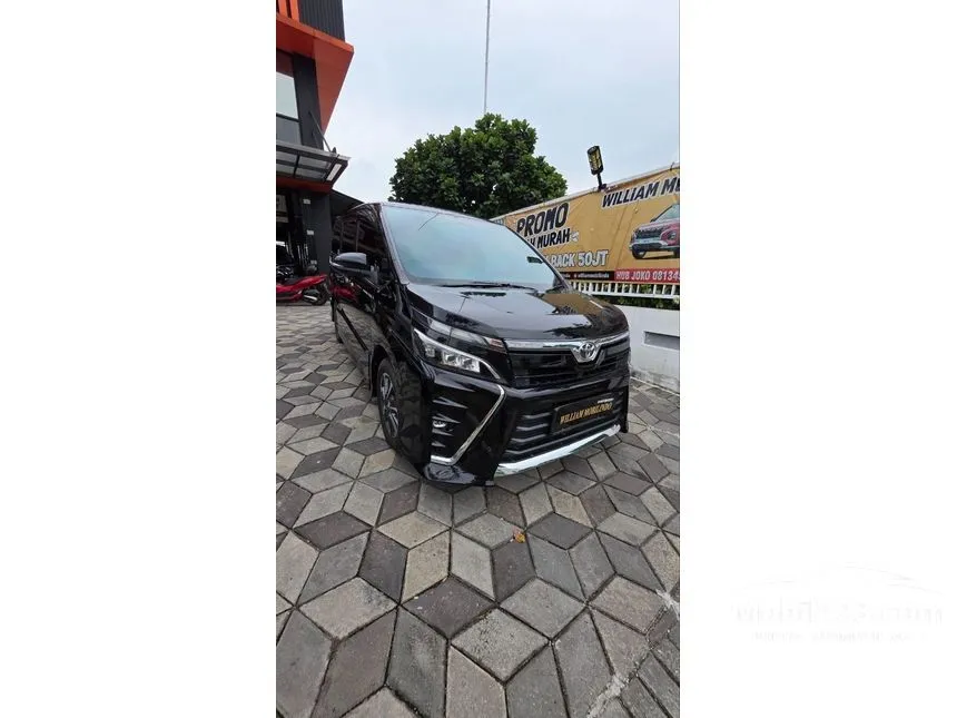 2020 Toyota Voxy MPV