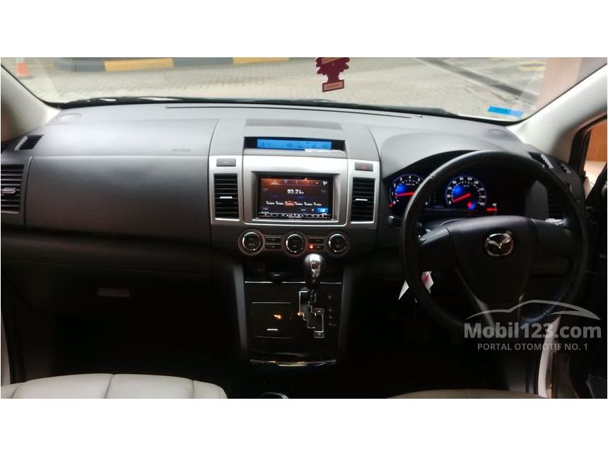 2012 Mazda 8 2.3 A/T MPV