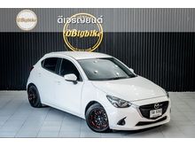 2018 Mazda 2 1.3 (ปี 15-18) Sports Standard Hatchback AT