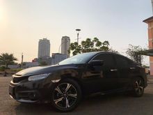 HONDA CIVIC 1.5 TURBO ES PRESTIGE 2016 BLACK ON BLACK TDP 75JT