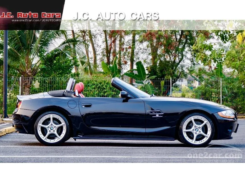 2005 BMW Z4 Convertible