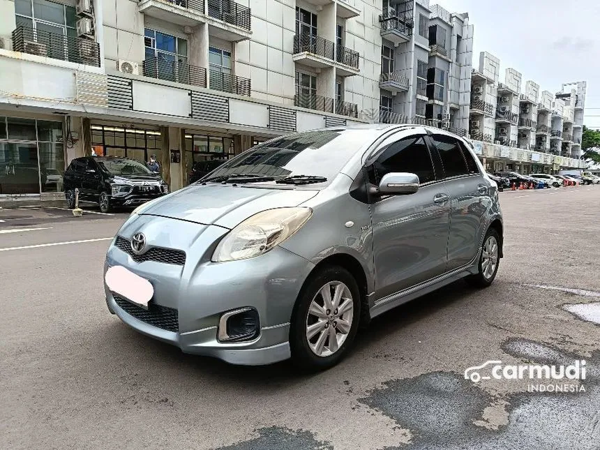 2013 Toyota Yaris E Hatchback