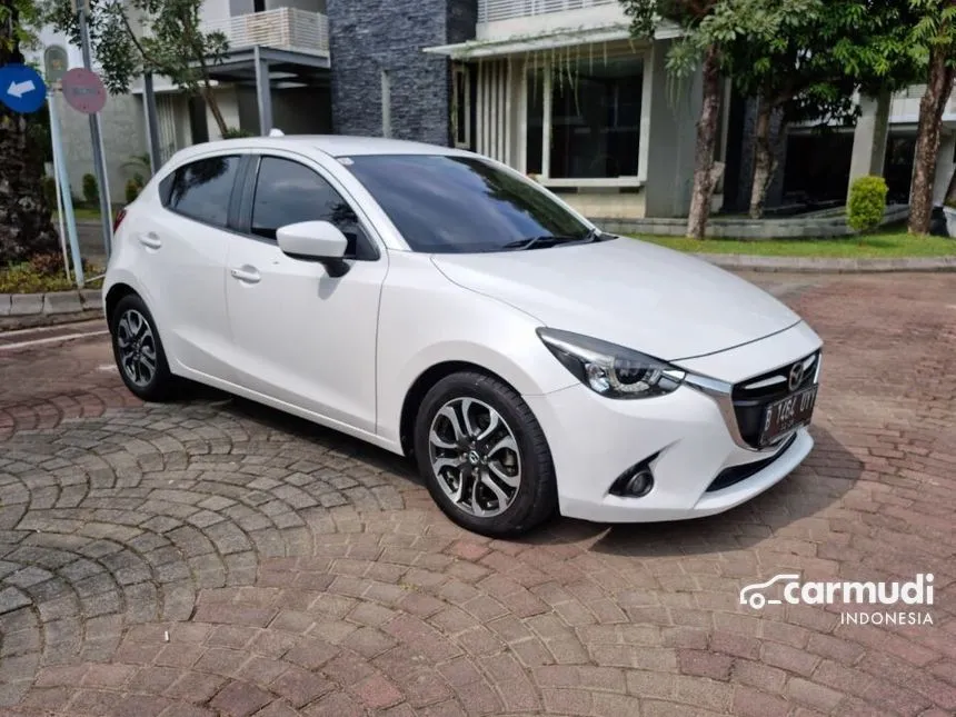 Jual Mobil Mazda 2 2015 R 1.5 di Yogyakarta Automatic Hatchback Putih Rp 165.000.000