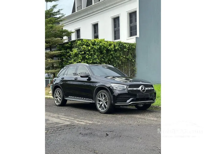 2021 Mercedes-Benz GLC200 AMG Line SUV