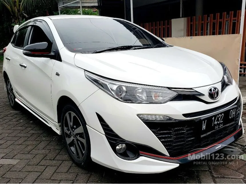 Jual Mobil Toyota Yaris 2019 TRD Sportivo 1.5 di Jawa Timur Manual Hatchback Putih Rp 210.000.000