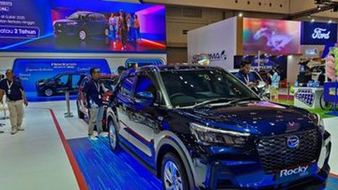 Harga Daihatsu Rocky Hybrid 2026 Belum Berubah, Masih Rp200 Jutaan! Kapan Naik?