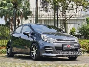 2015 KIA Rio 1.4 Platinum Hatchback
