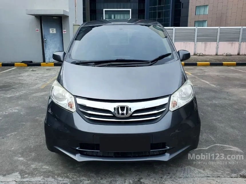 Jual Mobil Honda Freed 2012 A 1.5 di DKI Jakarta Automatic MPV Abu