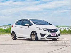 2017 Honda JAZZ 1.5 V+ Hatchback