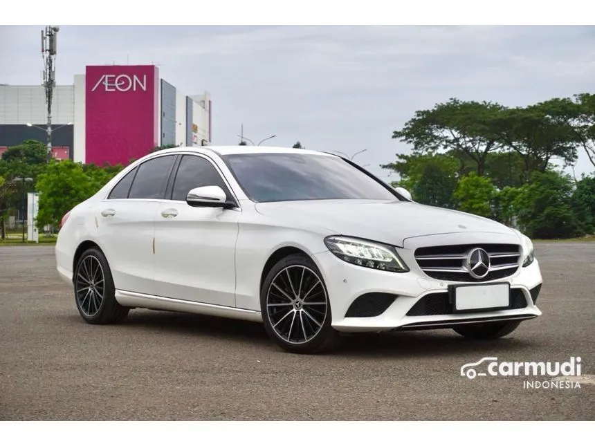 2019 Mercedes-Benz C200 EQ Boost Avantgarde Line Sedan