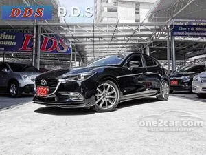 2018 Mazda 3 2.0 (ปี 14-18) S Sports Hatchback