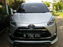 2016 Toyota Sienta 1.5 Q MPV (Silver Top)