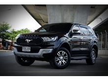 2016 Ford Everest 3.2 (ปี 15-18) Titanium 4WD SUV