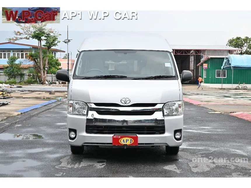 2019 Toyota HIACE D4D Van