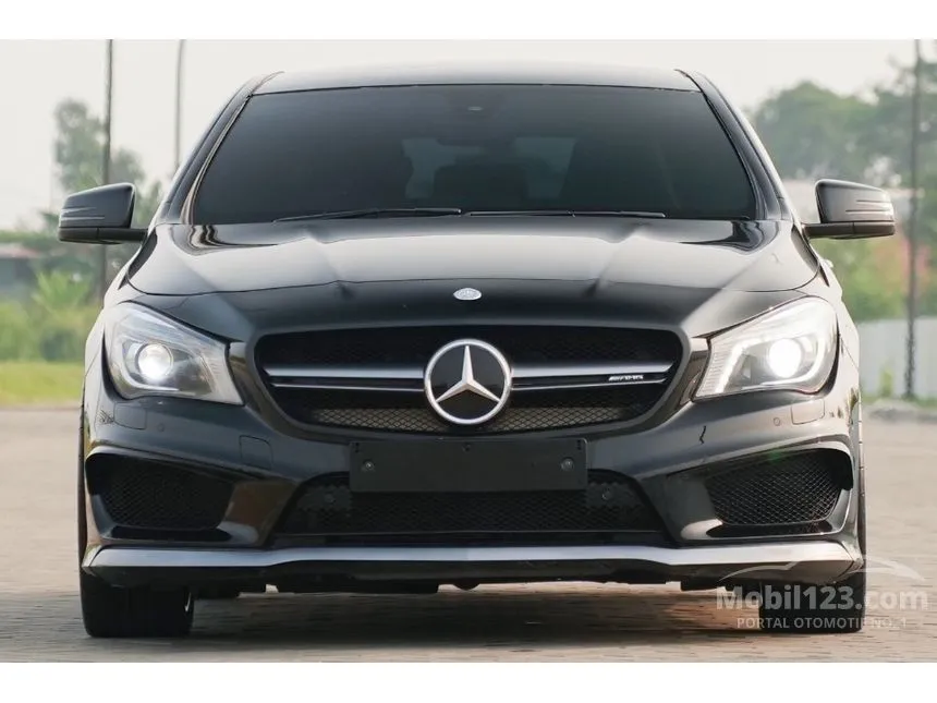 2015 Mercedes-Benz AMG CLA45 Coupe