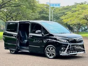 2018 Toyota Voxy 2.0 MPV