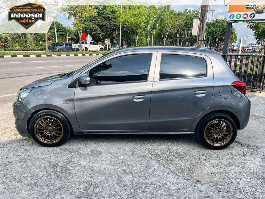 2017 Mitsubishi MIRAGE GLX Hatchback