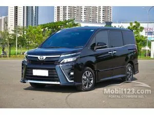 2017 Toyota Voxy 2.0 MPV