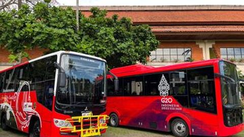 Bayangkan Jika Kelak Bus Umum di Indonesia Secanggih dan Seaman Ini