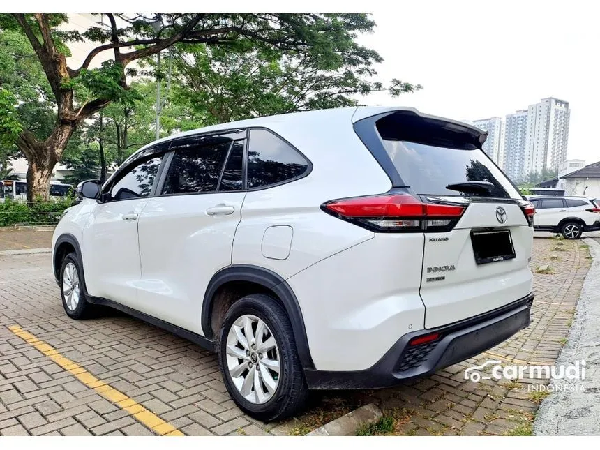 2023 Toyota Kijang Innova Zenix V (Non Premium Color) MPV