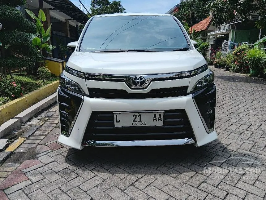 2017 Toyota Voxy MPV