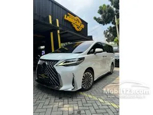 2020 Lexus LM 350 3.5 4 Seater MPV