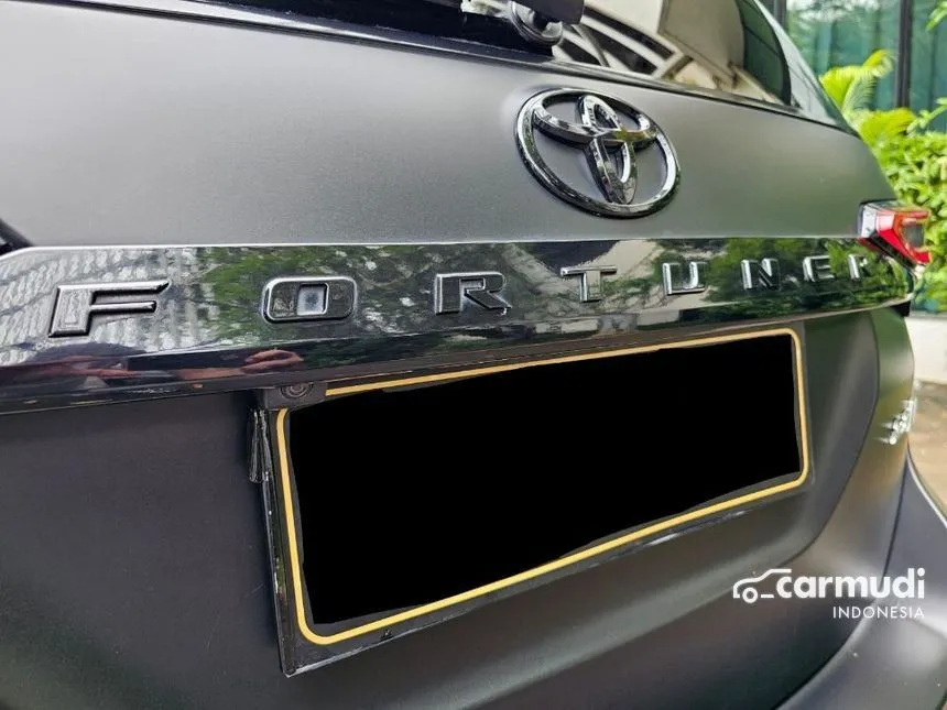 2022 Toyota Fortuner VRZ 4X2 SUV