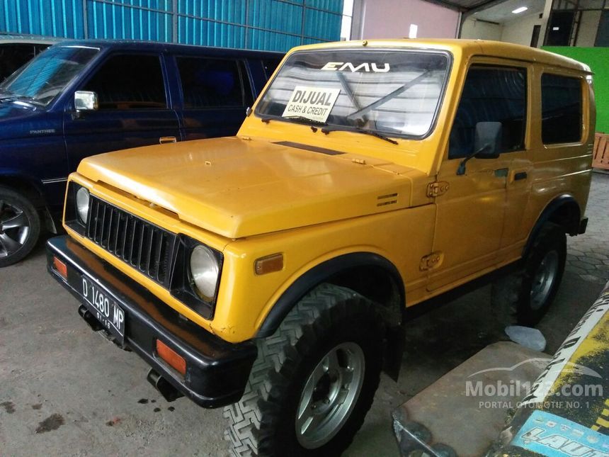 Jual Mobil  Suzuki  Jimny  1982 1 0 di Jawa  Barat  Manual Jeep 