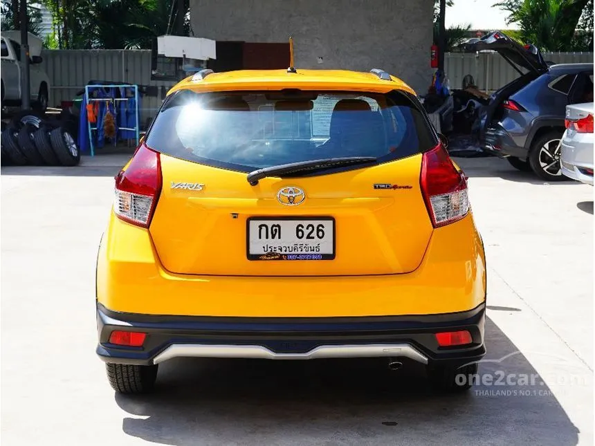 2016 Toyota YARIS TRD Sportivo Hatchback