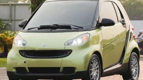 Mobil Smart Fortwo, Review Lengkap Sejarah, Mesin Mitsubishi, & Harga Bekas