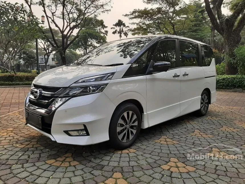 Jual Mobil Nissan Serena 2019 Highway Star 2.0 di Banten Automatic MPV Putih Rp 315.000.000