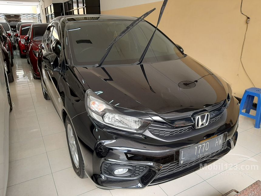 Jual Mobil  Honda Brio  2021 Satya E 1 2 di Jawa  Timur  