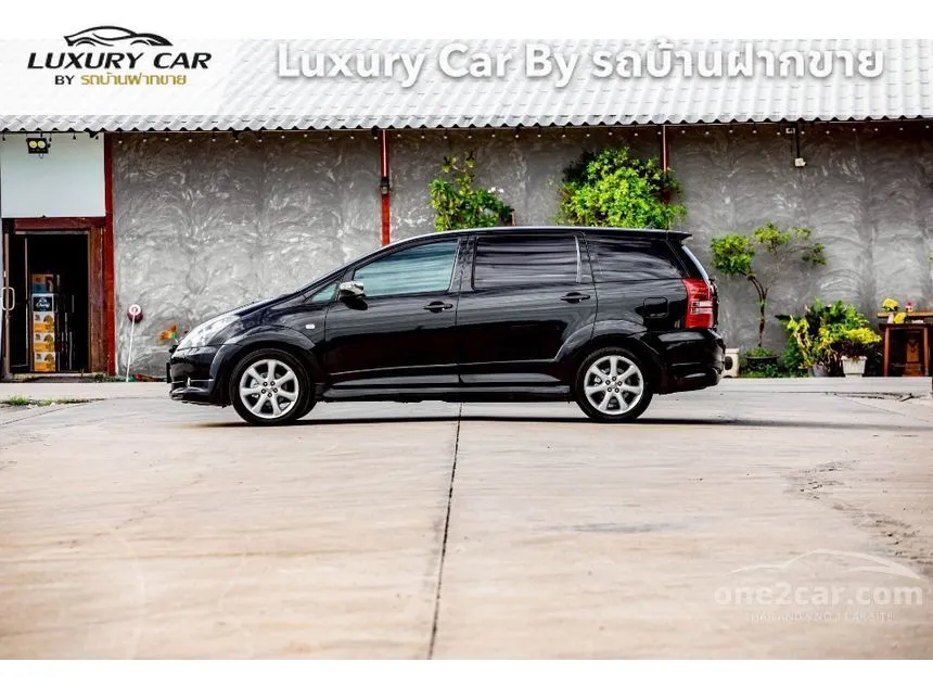 2005 Toyota WISH Q Wagon