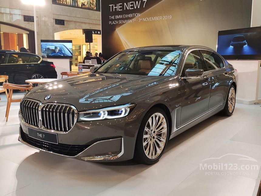 Jual Mobil BMW 740Li 2019 Opulence 3.0 di DKI Jakarta Automatic Sedan