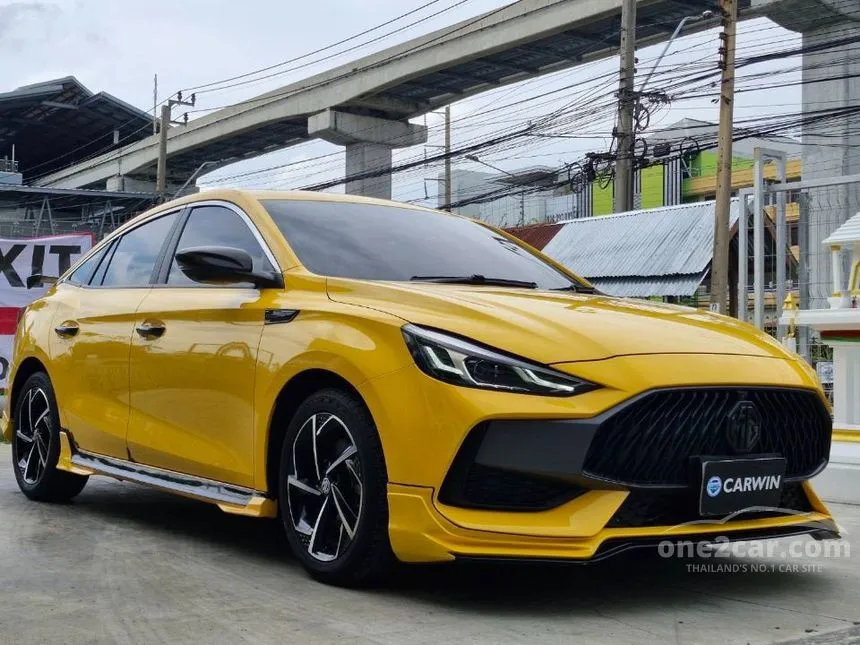 2022 MG MG5 X Sedan