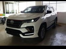 2020 Toyota Fortuner 2,4 TRD SUV