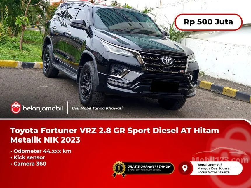 Jual Mobil Toyota Fortuner 2023 GR Sport 4X2 2.8 di Jawa Barat Automatic SUV Hitam Rp 500.000.000