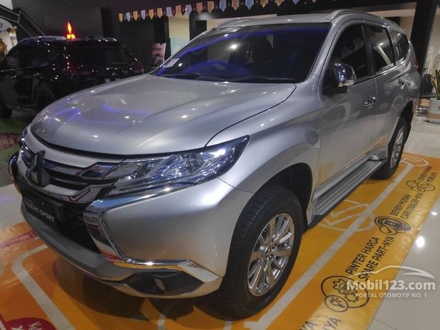 Mitsubishi Pajero Sport Mobil Bekas Baru Dijual Di Dki Jakarta Indonesia Dari 7 Mobil Manual Di Mobil123