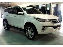 2016 Toyota Fortuner 2.4 (ปี 15-18) V SUV AT