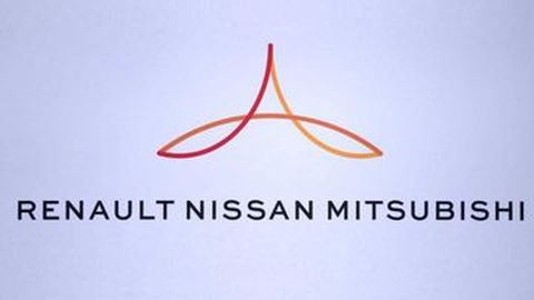 Renault Tidak akan Ambil Alih Kepemilikan Nissan dan Mitsubishi