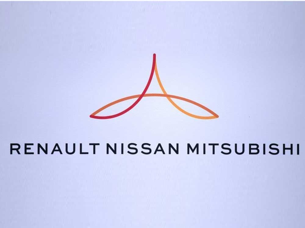 Renault Tidak akan Ambil Alih Kepemilikan Nissan dan Mitsubishi